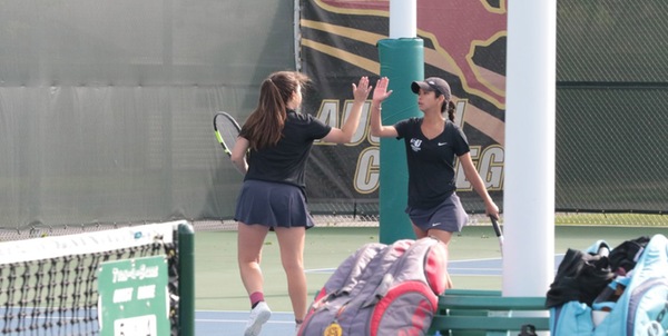 Women's Tennis Falls to #19 Trinity in SCAC Semifinals