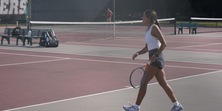 Women’s Tennis Drops Match Against University of St. Thomas